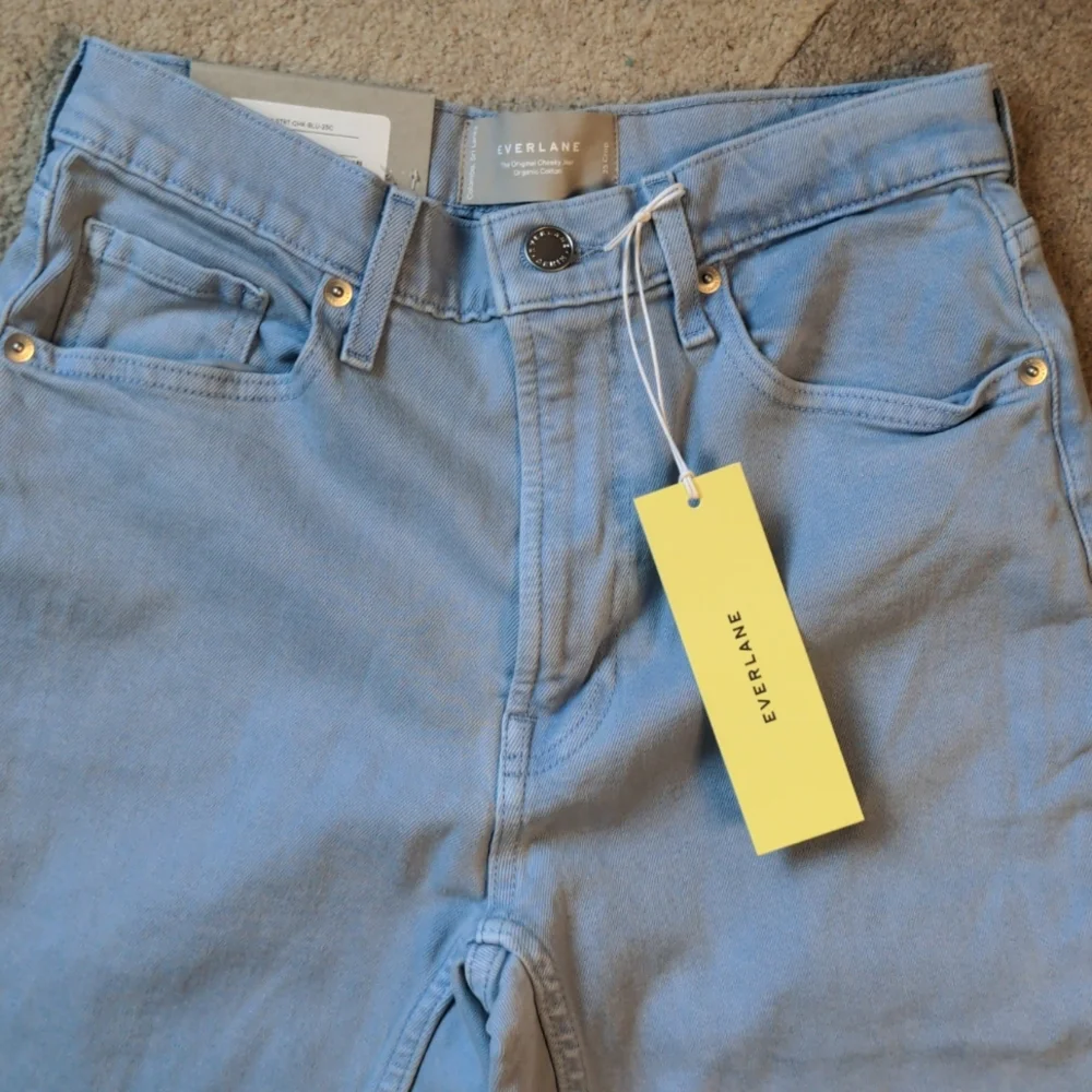 EVERLANE The Original Cheeky® Jean - Picture 9 of 12